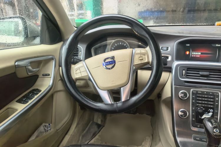 Used Volvo S60 New Energy 2015 S60L E-Drive Hybrid T6 Smart Drive Edition