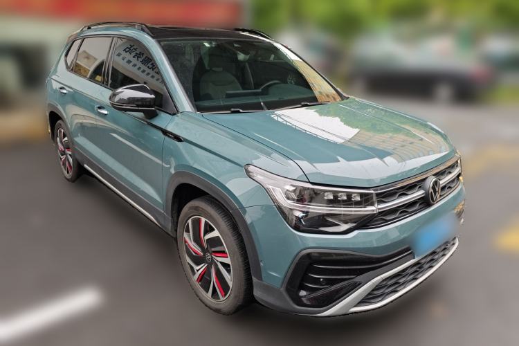 Used Volkswagen Tharu 2023 300TSI Two-Wheel-Drive Moon Luxury Edition Front Right 45 Deg