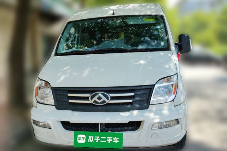 Used SAIC MAXUS Xintu V80 2023 2.0T Manual Classic Aoyuntong Power Version Short Wheelbase Ultra-Low Roof 5/6-Seater
