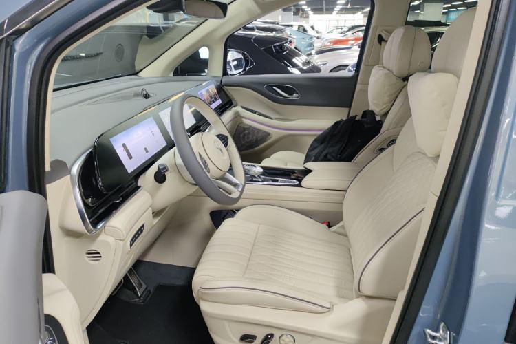 Used VOYAH Dream 2022 Low-Carbon Edition Dream+ Smart Enjoyment Package
