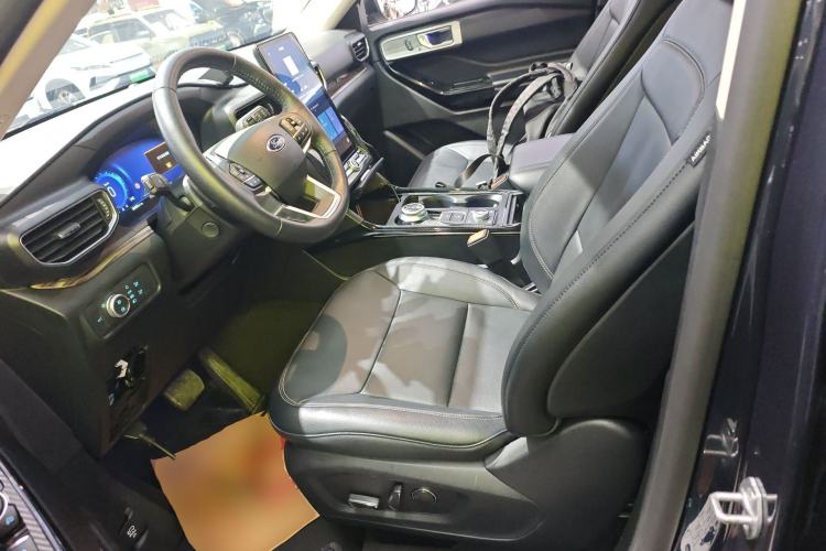 Used Ford Explorer 2020 EcoBoost 285 4x4 Titanium Edition 6 Seats