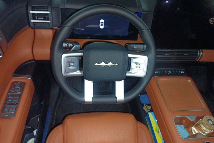 Used Formula Leopard Tai 7 2025 Model 200 km Two-Wheel Drive Max Edition
