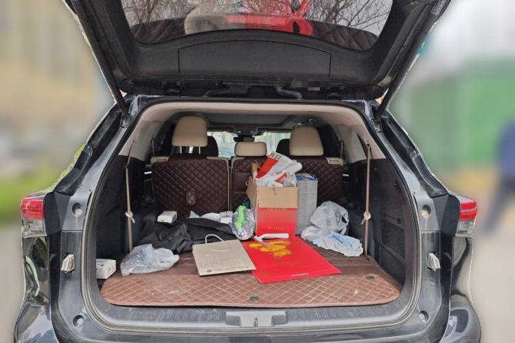 Used Toyota Highlander 2022 Dual-Engine 2.5L Four-Wheel Drive Prestige Version 7 Seats