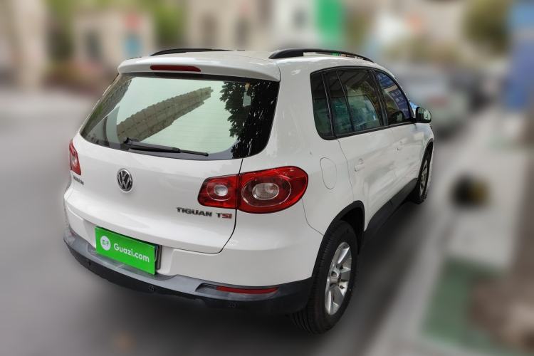 Used Volkswagen Tiguan 2012 1.8TSI Automatic Two-Wheel Drive Trend Edition Rear Right 45 Deg