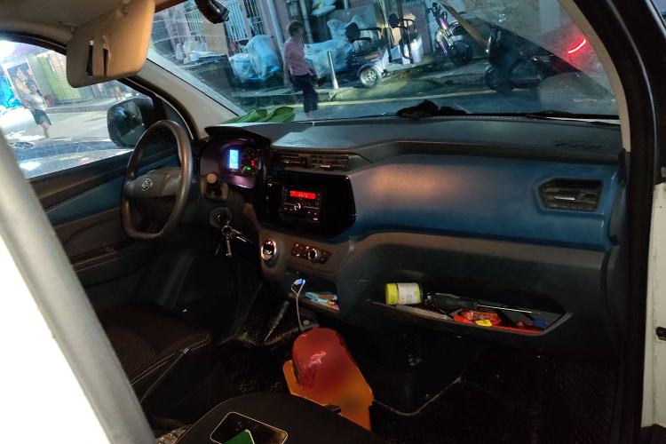 Used SAIC MAXUS EV30 2019 City Logistics Vehicle - Express Version Short Wheelbase Mengguli 35 kWh
