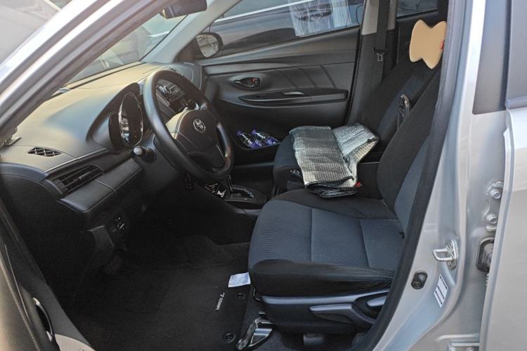 Used Toyota YARiS L Zhi Xuan 2019 1.5E CVT Dynamic Edition China VI compliant