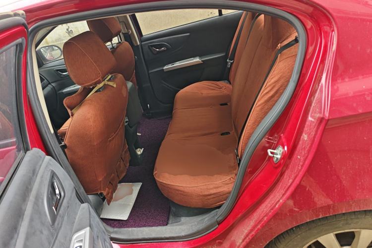 Used Dongfeng Aeolus A30 2014 1.5L Automatic ZhiShang Model