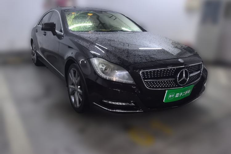 Used Mercedes-Benz CLS 2012 CLS 300 CGI Front Right 45 Deg