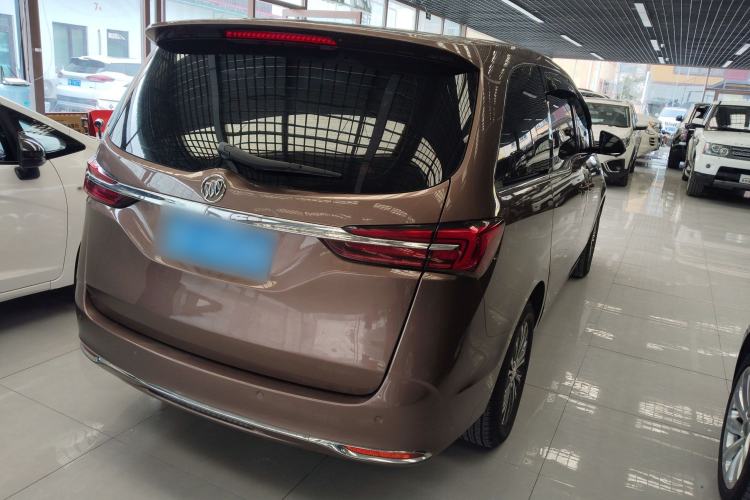 Used Buick GL8 2020 Land Cruiser Executive Class 652T Comfort Model
