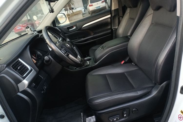 Used Toyota Highlander 2017 2.0T Four-Wheel Drive Luxury Edition 7 Seats
