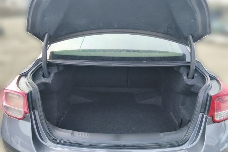 Used Chevrolet Malibu 2012 2.4L Automatic Flagship Edition Trunk