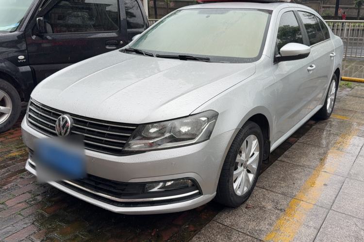 Used Volkswagen Lavida 2015 1.6L Automatic Comfort Edition