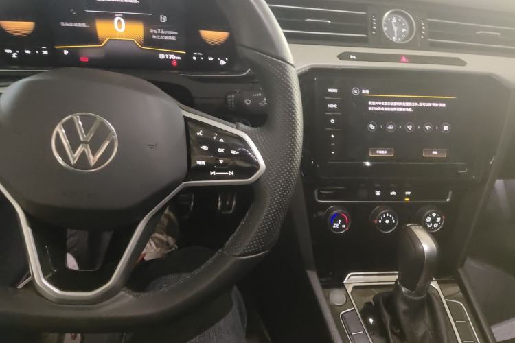 Used Volkswagen Magotan 2025 Zhongxiang Version 280TSI DSG Comfort Edition