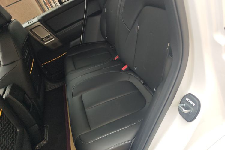 Used iCAR V23 2026 Model 401 Two-Wheel Drive Super Sports Edition Left Rear Seat