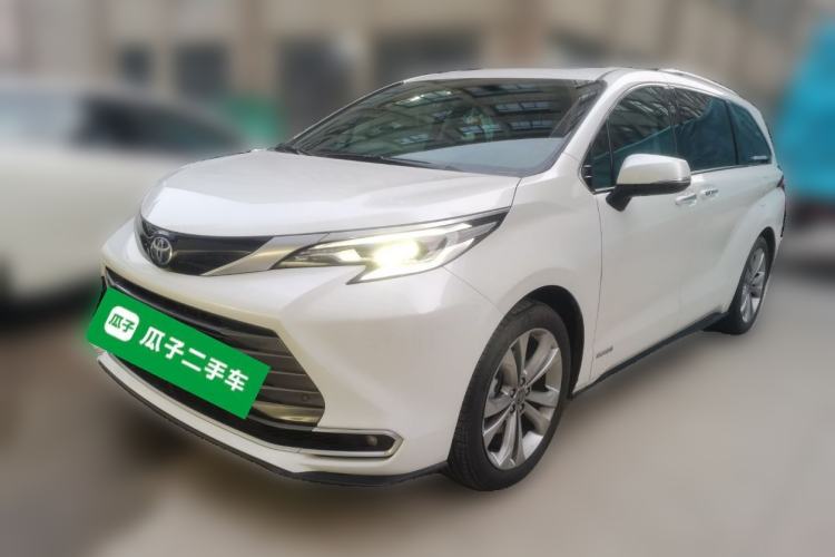 Used Toyota SIENNA 2021 2.5L Hybrid Premium Edition