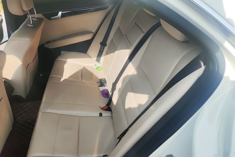 Used Mercedes-Benz C-Class 2011 C 200 CGI Fashion Model