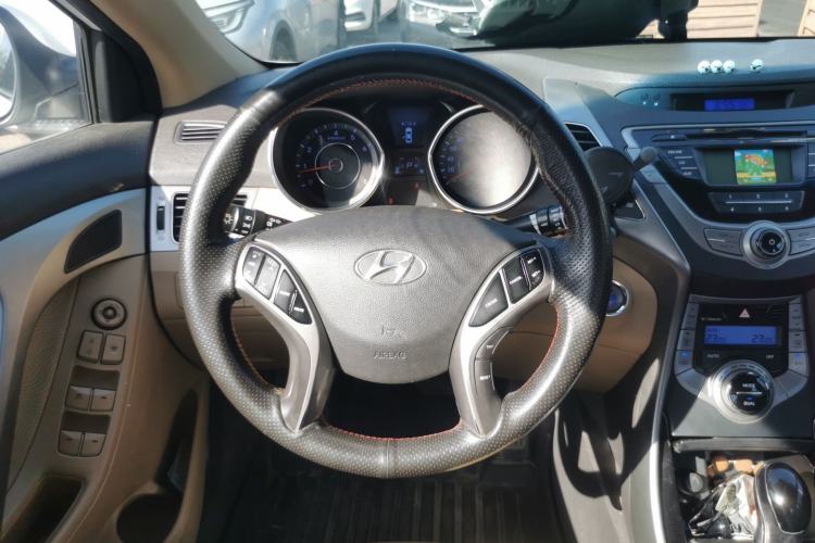 Used Hyundai Elantra (5th Generation / Langdong) 2012 1.6L Automatic Prestige Model Steering Wheel