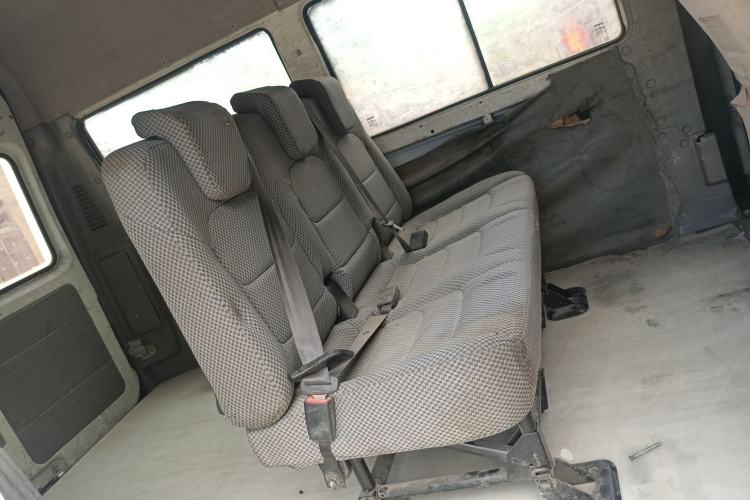 Used Iveco Daily 2017 2.5T A35 Passenger Van 5-7 Seats Model 47Z5 Left Rear Seat