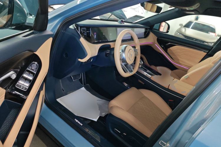 Used VOYAH FREE 2022 Four-Wheel Drive Ultra-Long Range Pure Electric Version