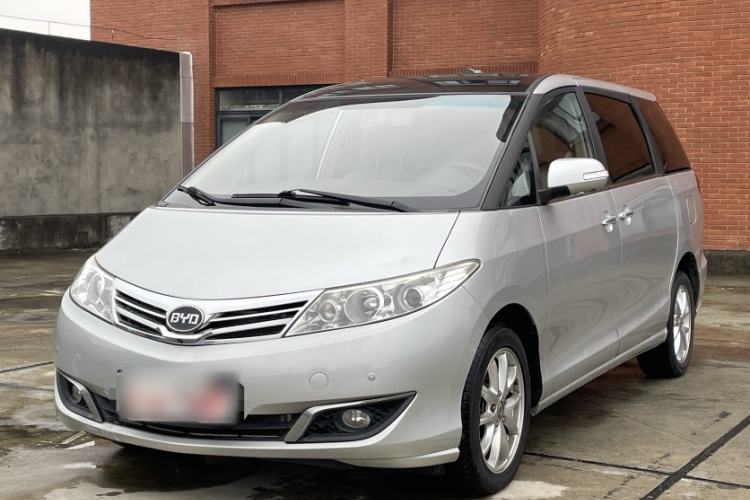Used BYD M6 2013 2.4L Manual Luxury Model