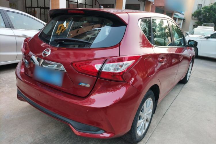 Used Nissan Tiida 2016 1.6L CVT Cool Dynamic Edition