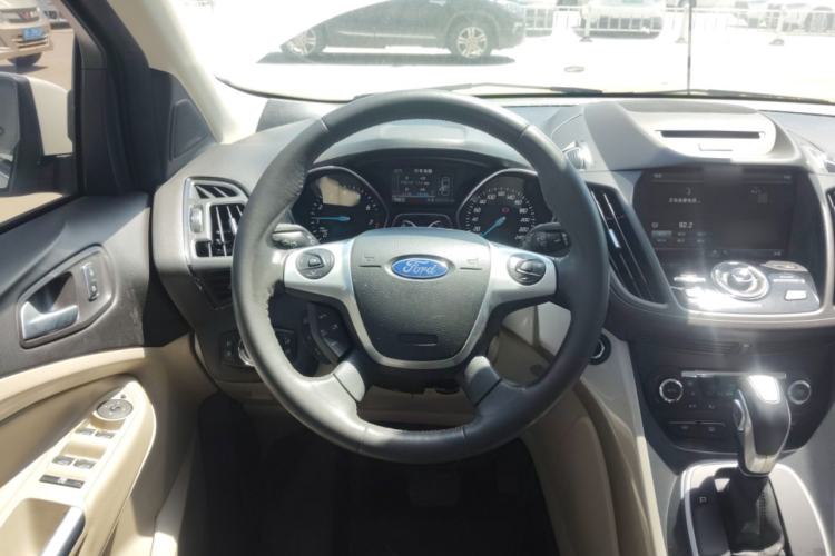Used Ford Kuga 2013 2.0L GTDi Four-Wheel Drive Premium Model Steering Wheel