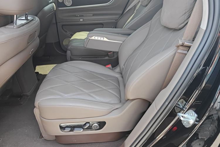 Used Hima AITO M9 2025 Pure Electric Ultra Version 100 kWh 6-Seater Model