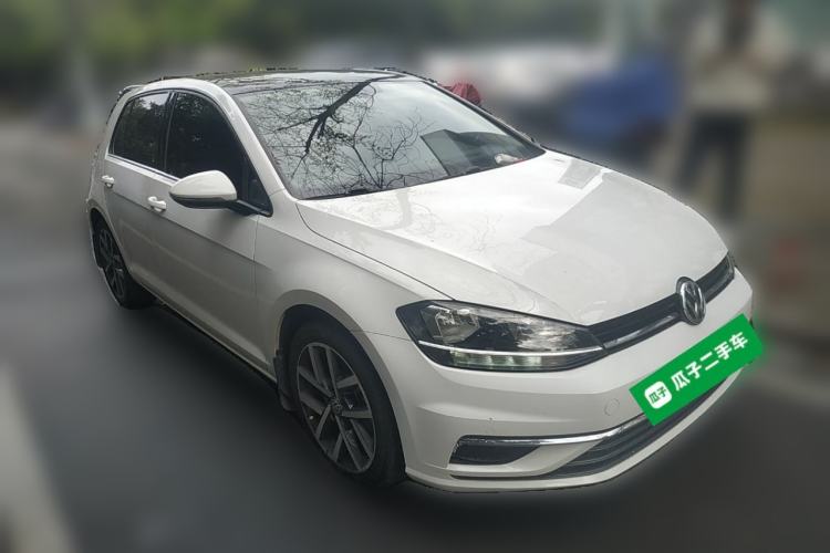 Used Volkswagen Golf 2020 Zhiai Edition 200TSI DSG Comfortable & Ambitious Version
