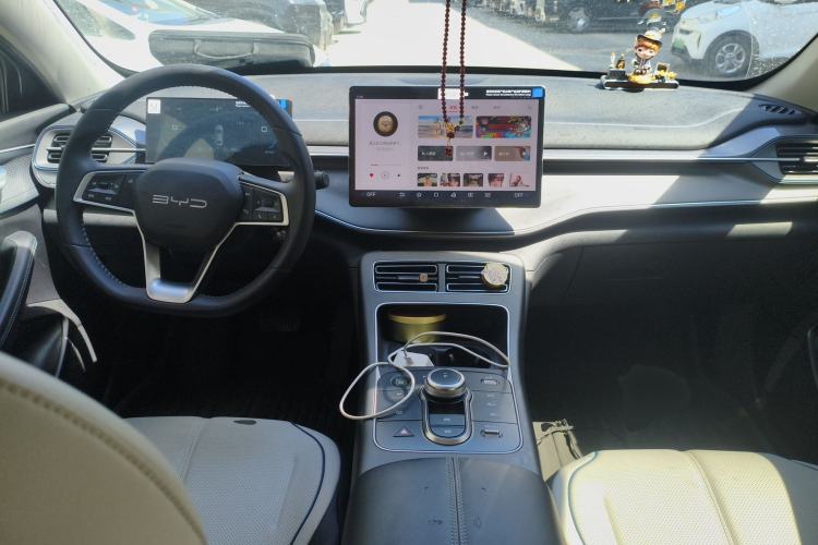 Used BYD Destroyer 05 2024 HONOR Edition DM-i 55KM Luxury Model
