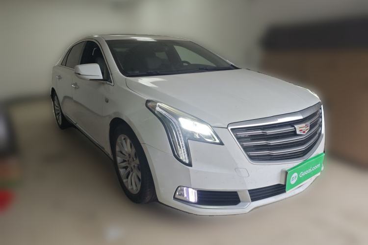 Used Cadillac XTS 2018 28T Tech Edition Front Right 45 Deg
