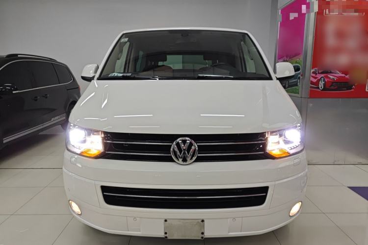Used Volkswagen Multivan 2012 2.0 TSI Two-Wheel-Drive Luxury Edition