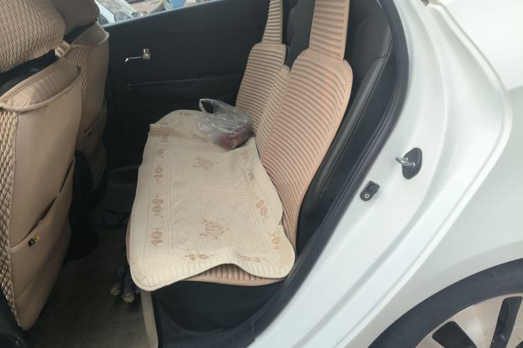 Used Kia K2 2011 Sedan 1.6L Automatic Transmission Premium
