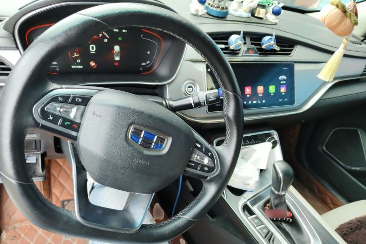 Used Geely Auto Binray 2018 14T CVT Binyi Edition Center Console