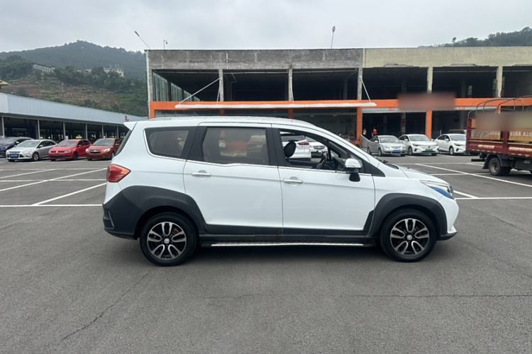 Used FAW Yingzhi G5 2016 1.5L CVT Elite Edition