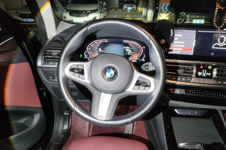 Used BMW X3 2022 xDrive25i M Sport Package Steering Wheel