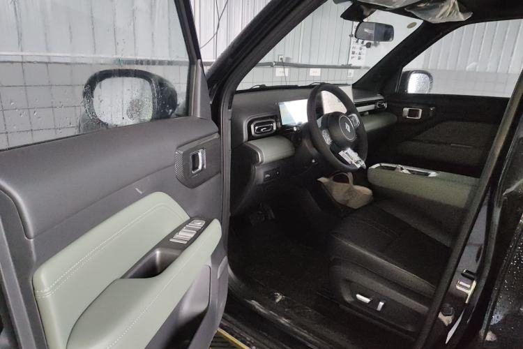 Used Baojun Spark EUV 2026 Model 401km Flagship Edition
