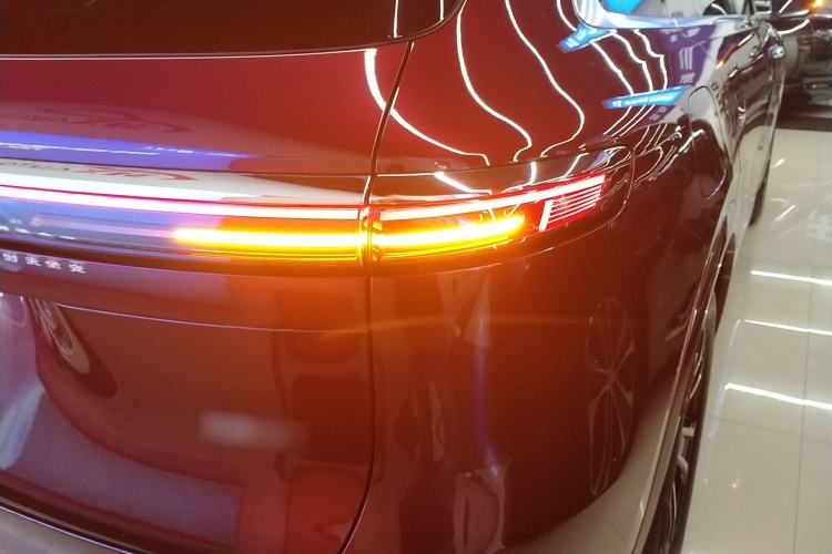 Used Hima AITO M7 2026 Model Range-Extending Ultra All-Wheel Drive 5-Seater Version Right Rear Taillight