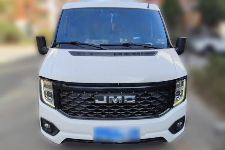 Used JMC Fushun 2023 2.0T Manual Short-Wheelbase Low-Roof Commercial Multi-Purpose Passenger Vehicle 6 Seats with Dual-Opening Tailgate Front