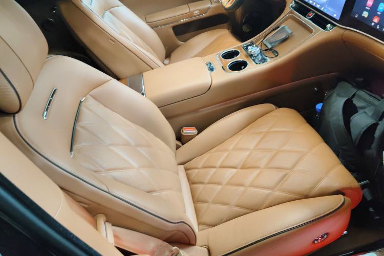 Used Hima S800 2025 Model, Range-Extended Starlight Premium Edition, 5 Seats