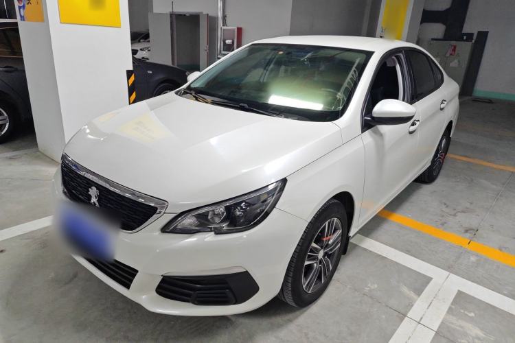 Used Peugeot 308 2018 1.6L Manual Fashion Edition