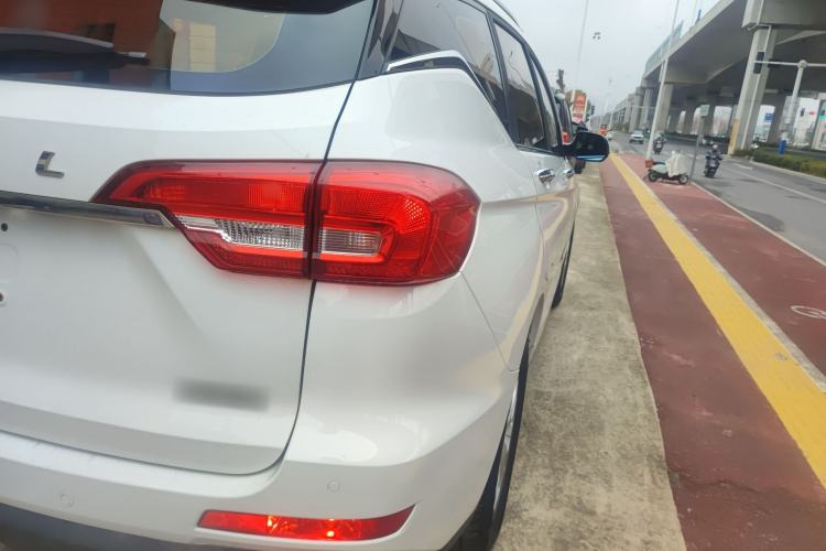 Used Haval M6 2017 1.5T Manual Two-Wheel Drive Elite Model
