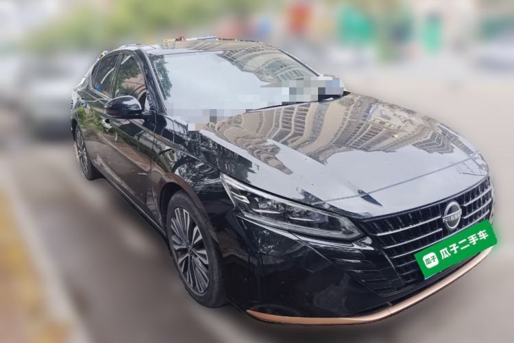 Used Nissan Teana 2024 2.0L SV Black Gold Edition
