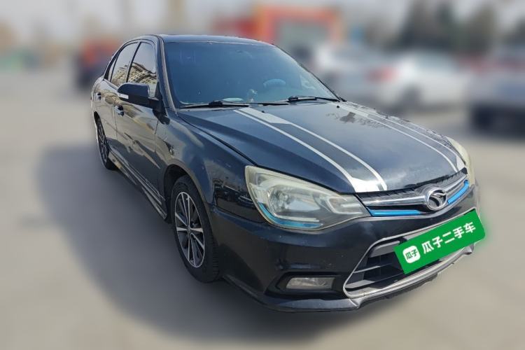 Used Soueast V3 Lingyue 2015 1.5L Manual Smart Edition Front Right 45 Deg