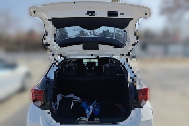 Used Toyota YARiS L Zhi Xuan 2022 1.5L CVT Leading PLUS Edition