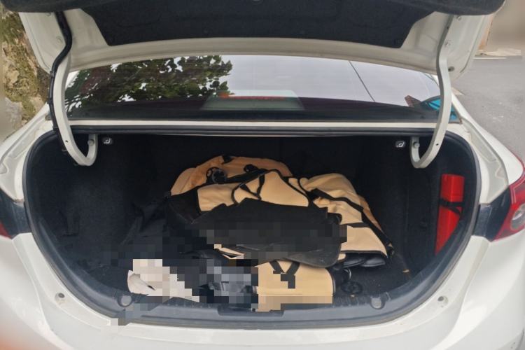 Used Mazda 3 Axela 2017 Sedan 1.5L Automatic Luxury Model China VI Standard
