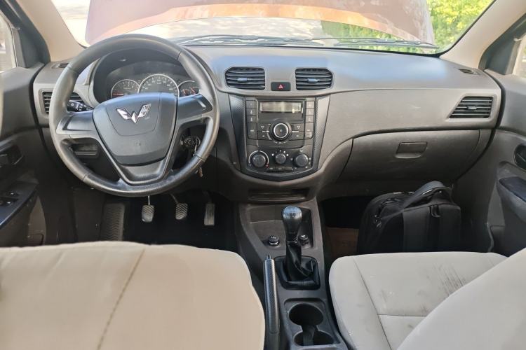 Used Wuling Hongguang 2020 1.2L S Base Model China VI LSI