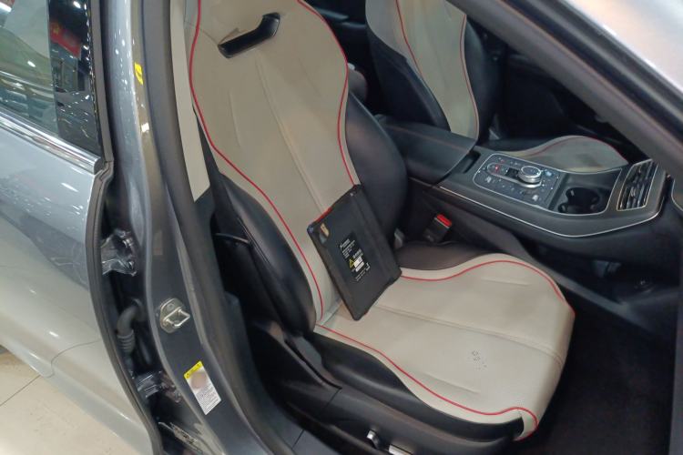 Used BYD Destroyer 05 2022 DM-i 55KM Prestige Model Right Front Seat