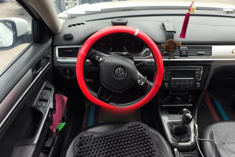 Used Volkswagen Bora 2018 1.5L Manual Comfort Model Steering Wheel