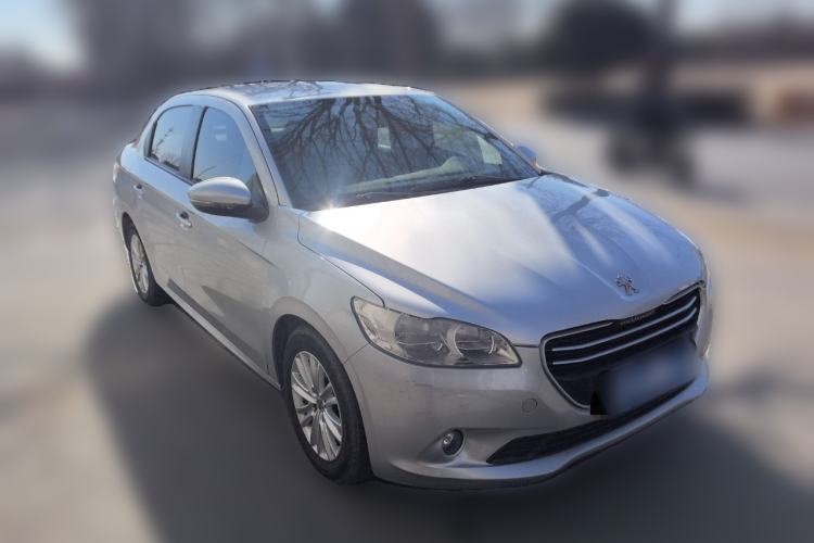 Used Peugeot 301 2014 1.6L Manual Comfort Edition
