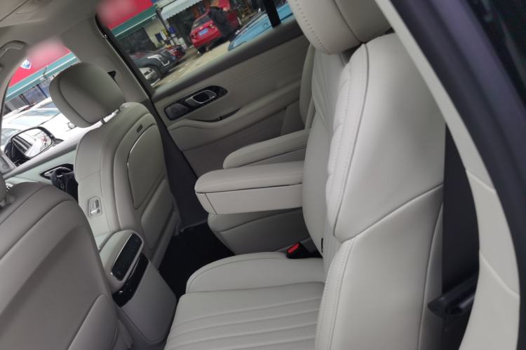 Used Geely Galaxy M9 2025 Model 230km Two-Wheel-Drive Exploration Edition Left Rear Seat